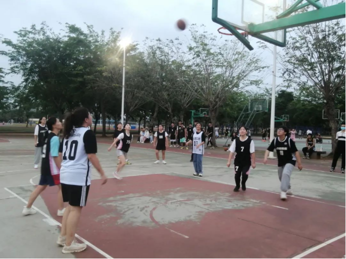 1651035717255873.png image.png